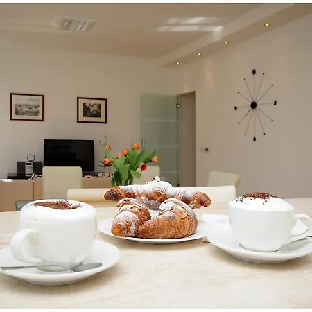 아파트 Eden Penthouse