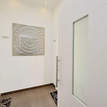 Eden Penthouse Apartmán *