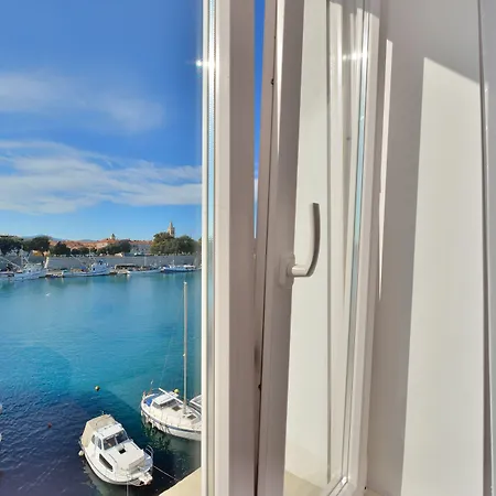 Eden Penthouse Apartmán