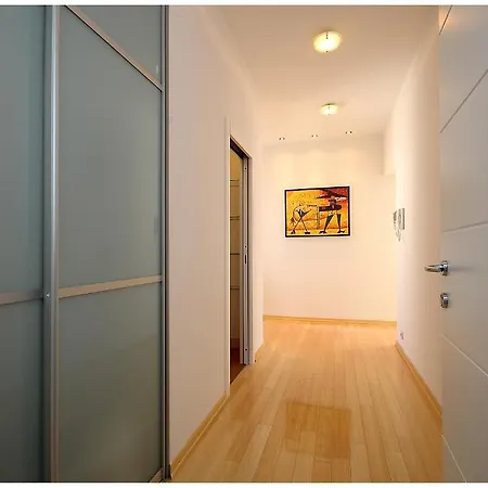 Eden Penthouse Apartman *