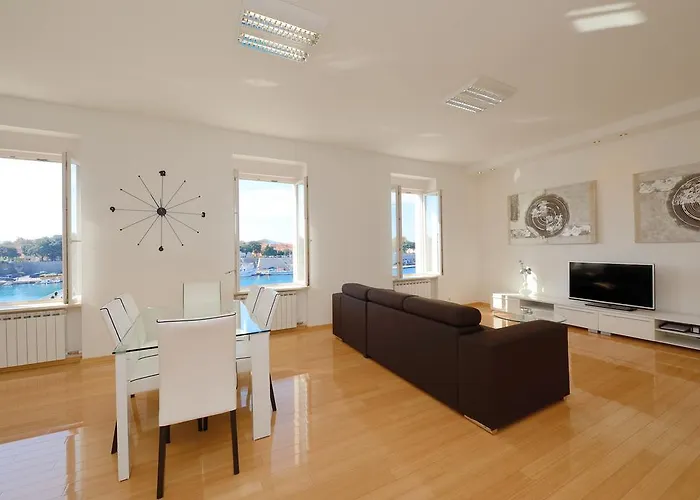 Eden Penthouse