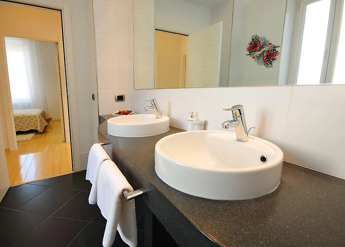 Eden Penthouse דירה זאדאר